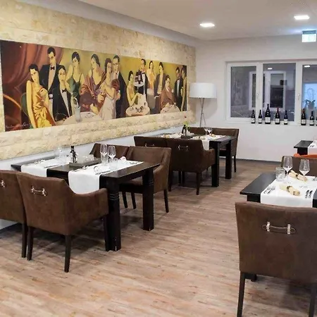 Arts Hotel
