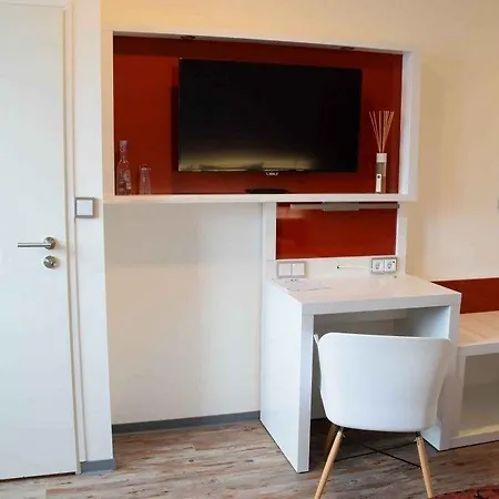 艺术酒店 酒店 4*